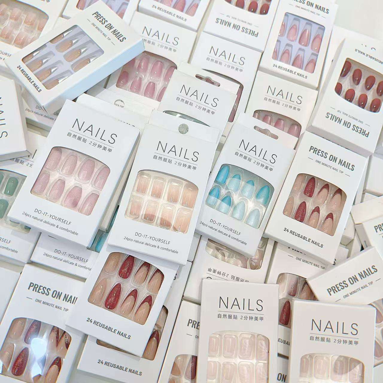 15 packs random beautiful fake nails
