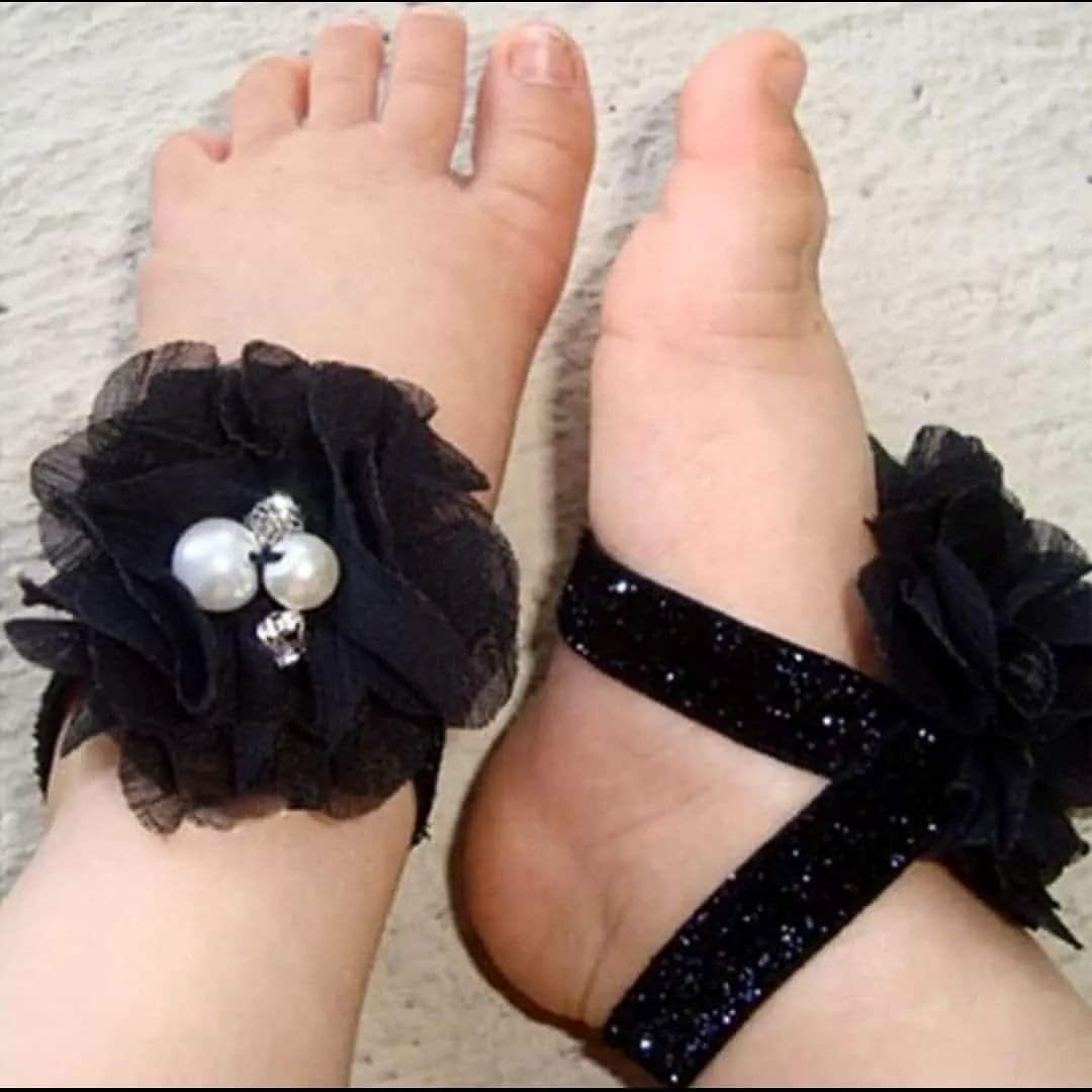 Set of soft band and stylish socks
