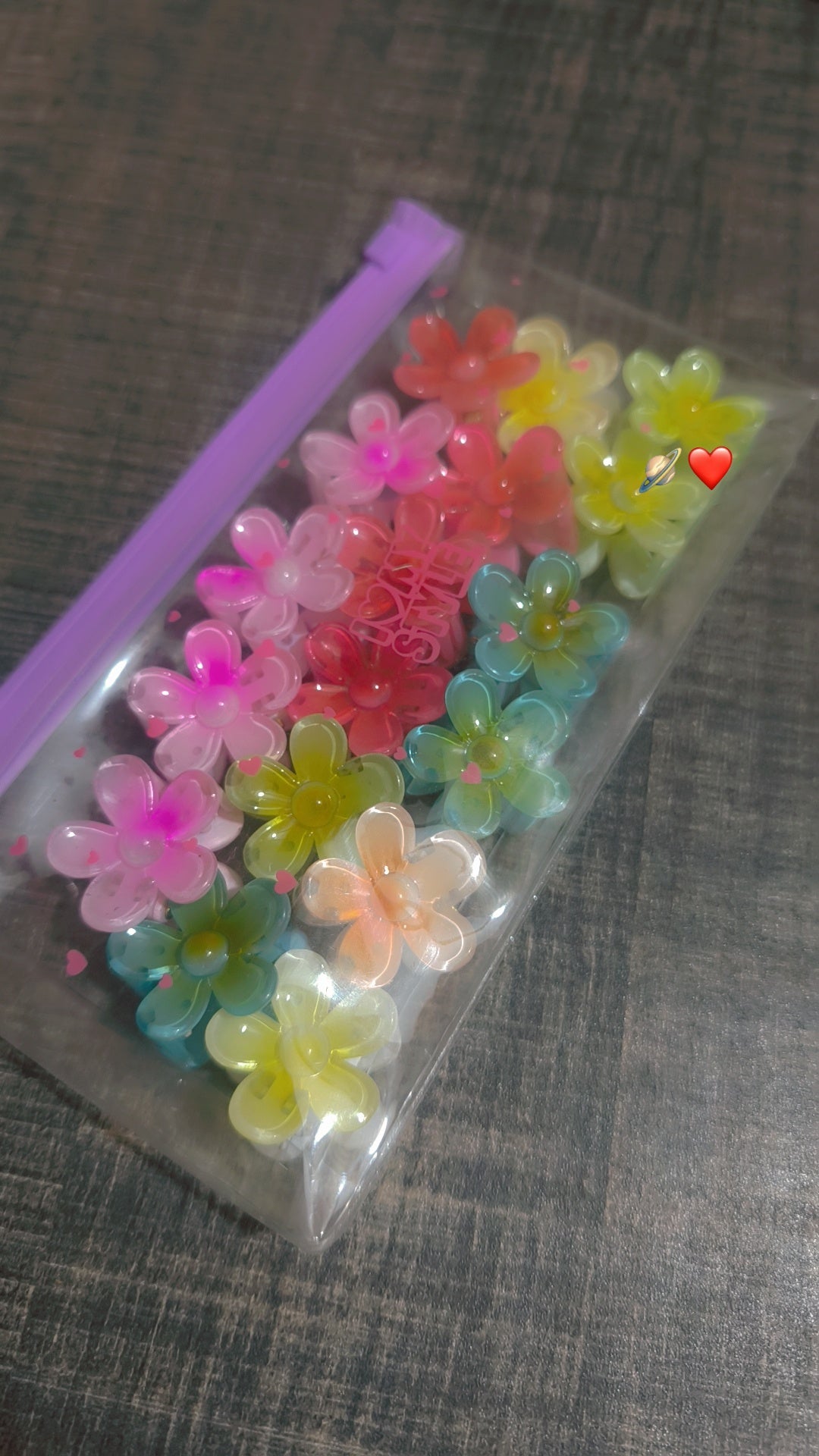 Imported small flower catchers including transparent pouch