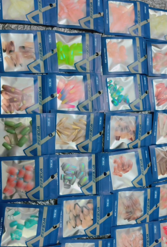 30 different packs of beautiful nails (each pack has 20 nails)