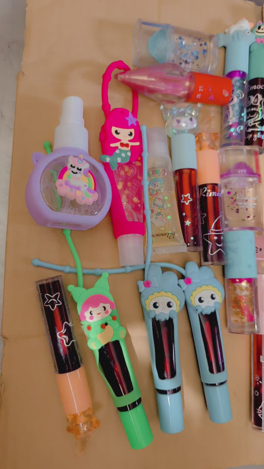 Random 23 pieces of lipgloss/lip oil/liptint