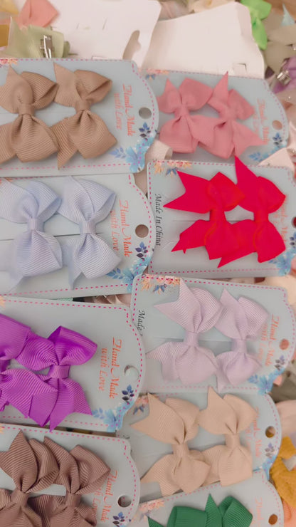 30 beautiful pairs of bow