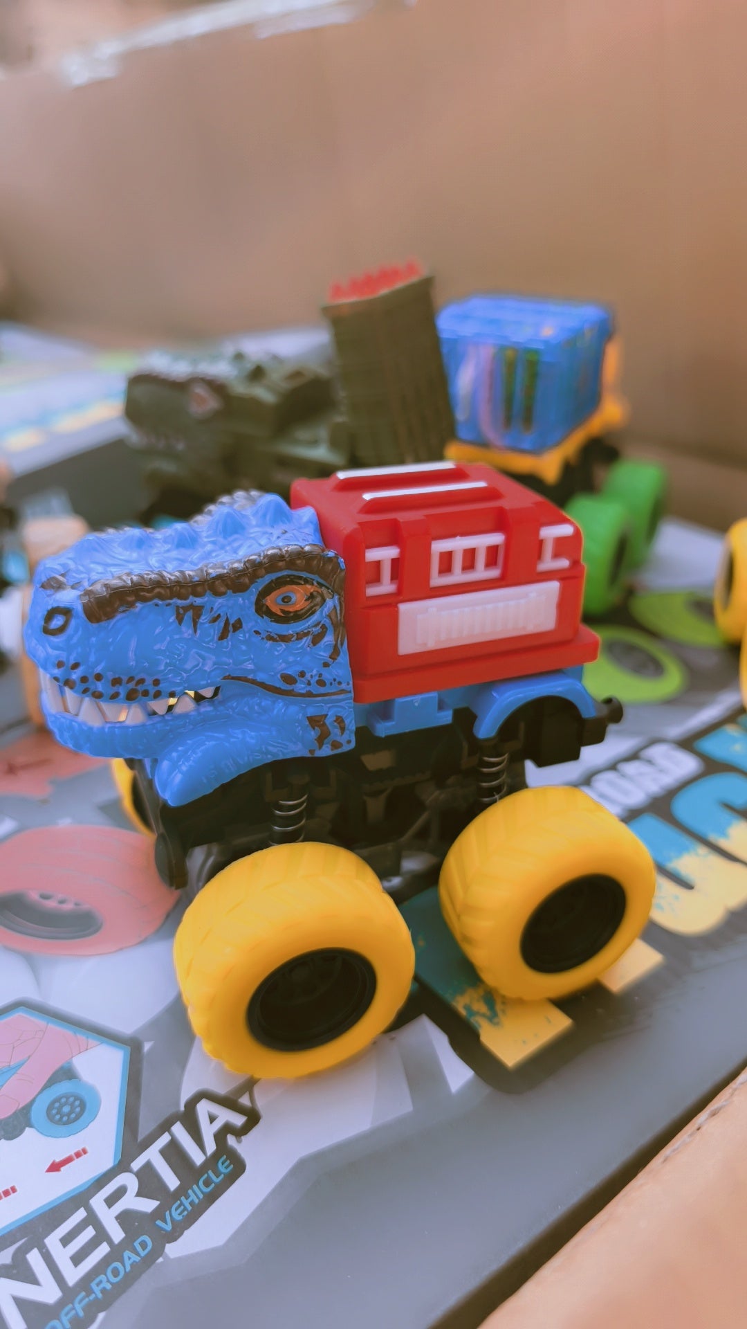 Inertial monster truck