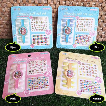Kids nail pack including nail art material