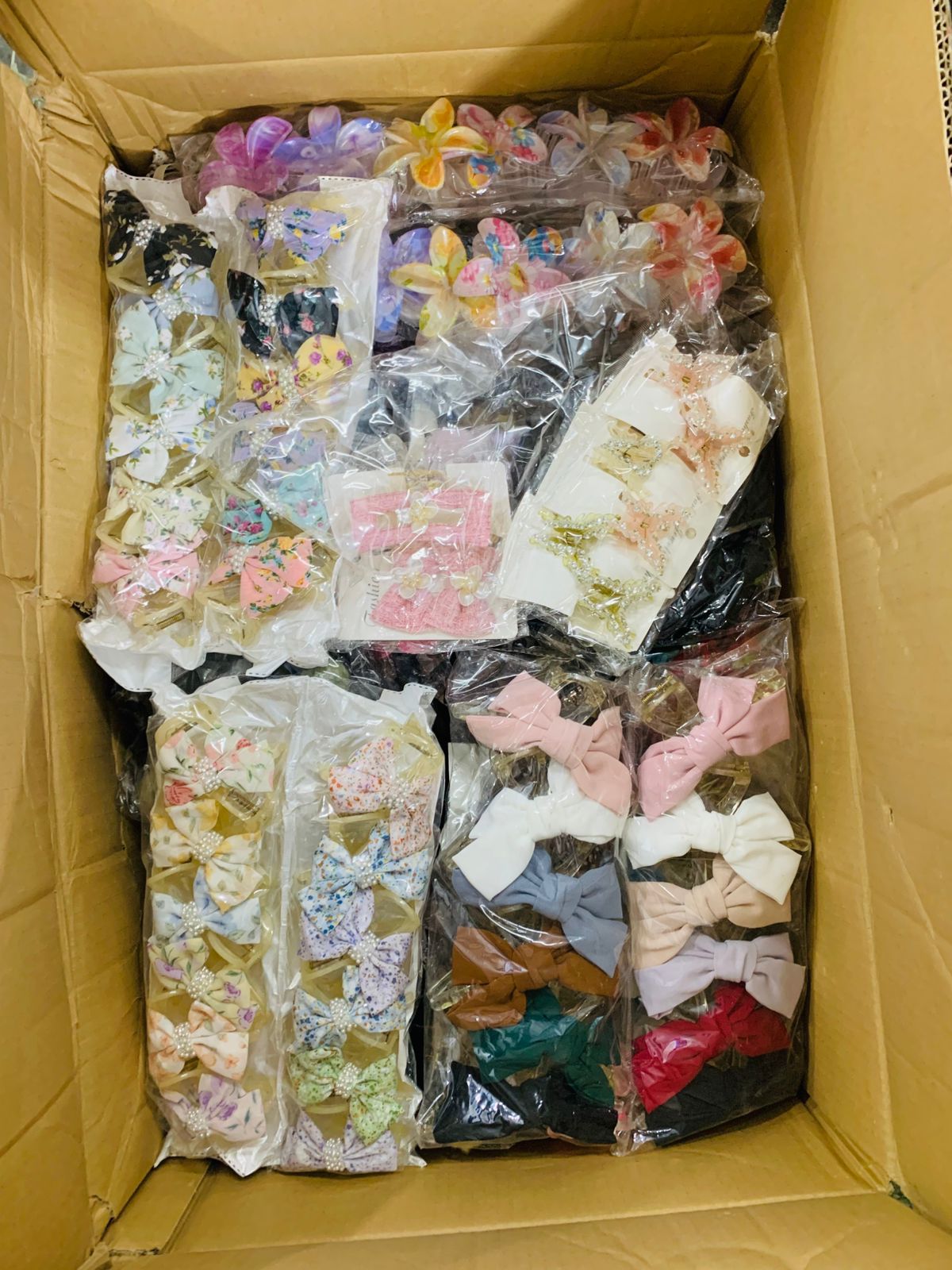 Imported plastic fur mix catchers