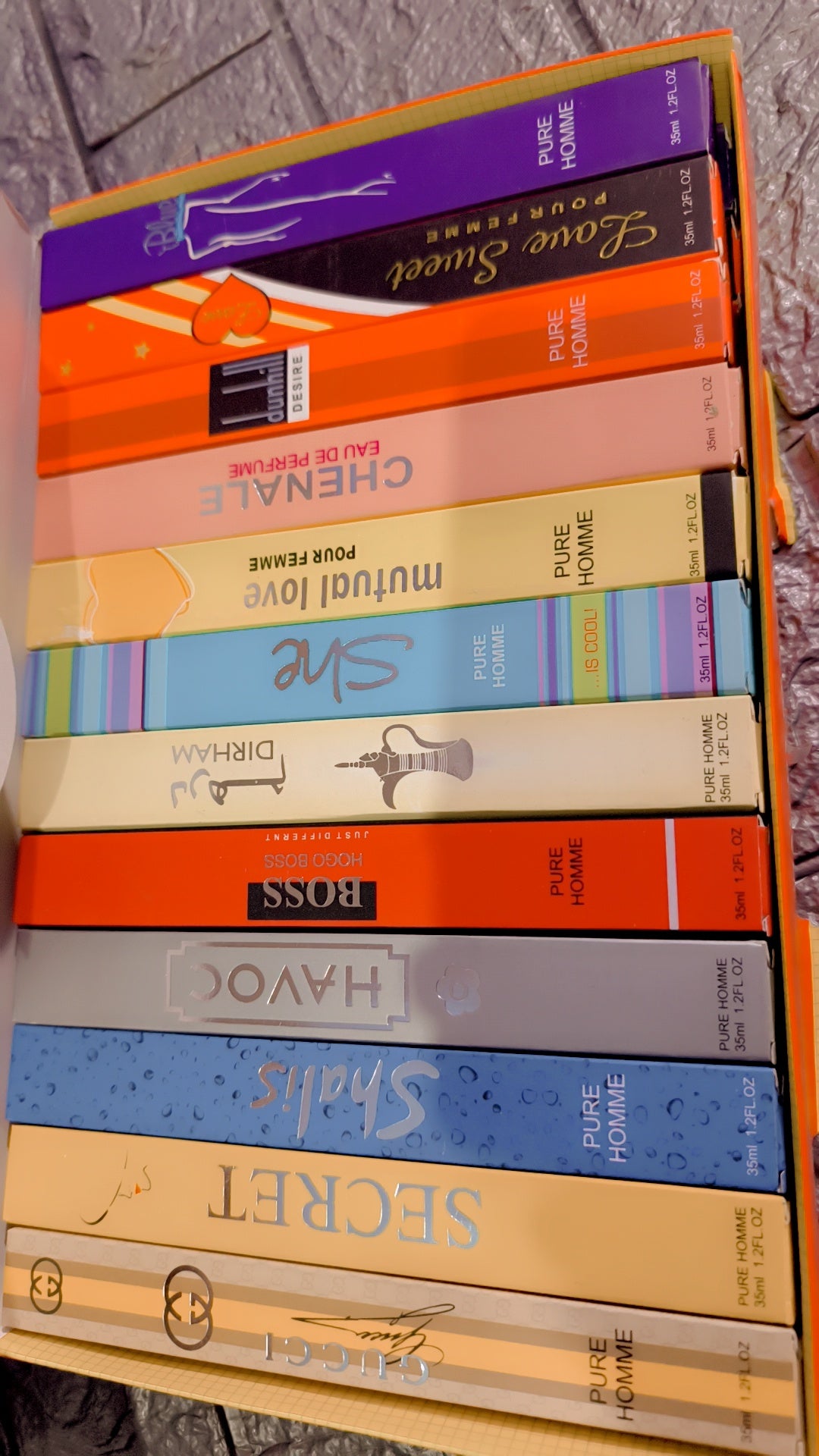 Mix pen perfume box 35 ml (24 pieces)