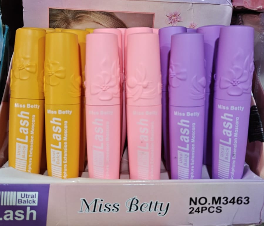 2 Long lasting mascara