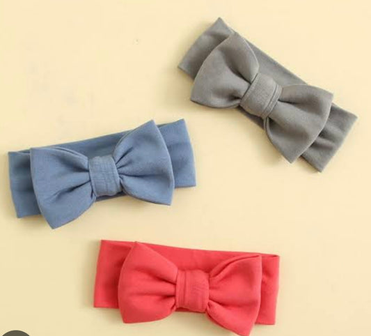 1 kg soft head bands ( 15 cards in one kg, each card has 3 soft bands)