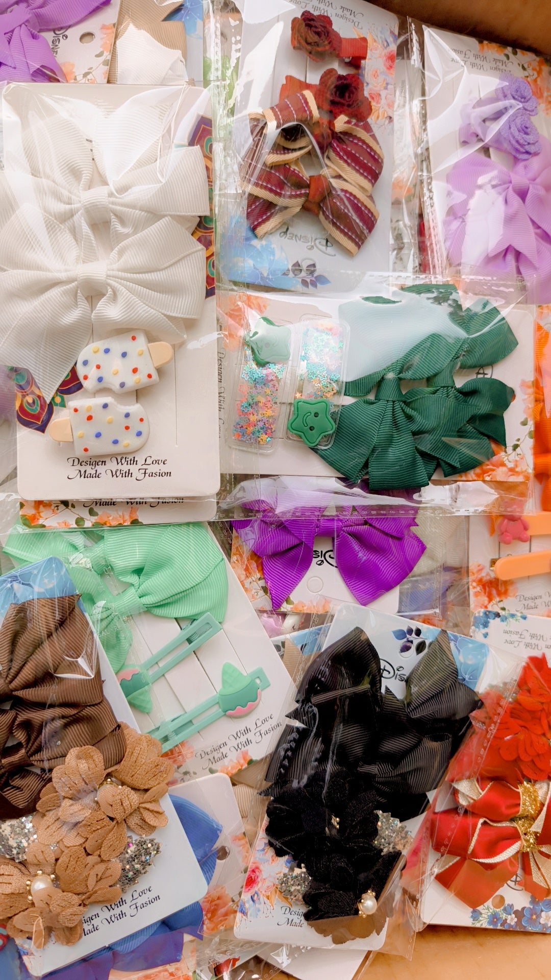 15 Pin cards (random colours)