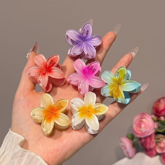10 elegant flower claws