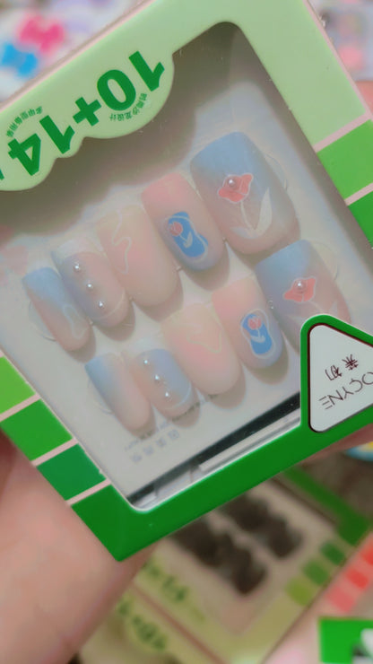 1 kilogram Printed and Fancy nails (plastic box packing nails)